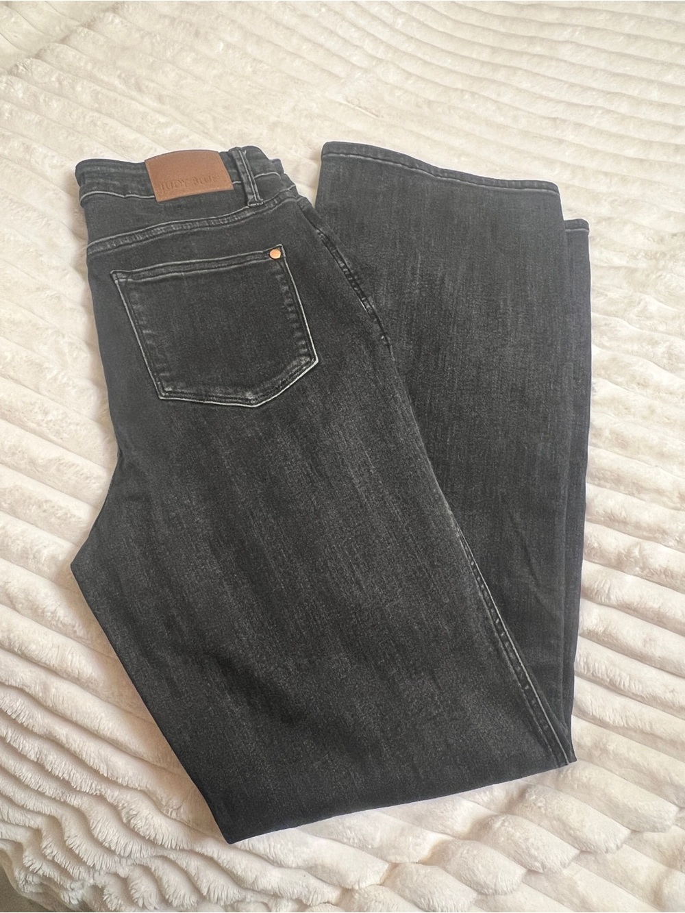 Judy Blues women’s straight leg Denim Jeans